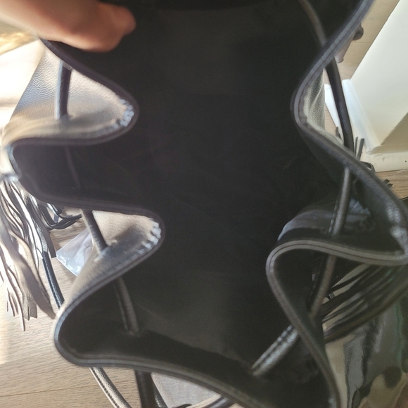 Victoria's secret leather bag Like New - Picture 4 of 7